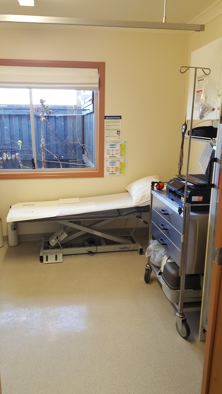 Old Northern Road Medical Centre | doctor | 172 Old Northern Rd, Everton Park QLD 4053, Australia | 0733532422 OR +61 7 3353 2422