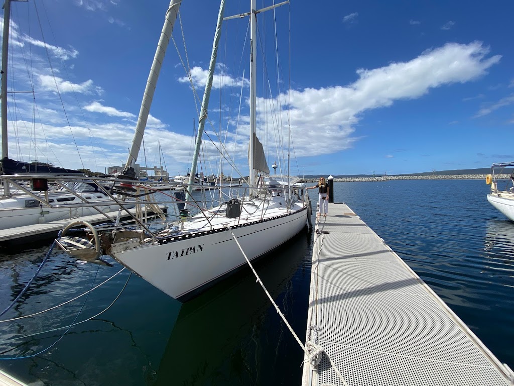 All Aboard Taipan - A Sailing Blog |  | 6 Toll Pl, Albany WA 6330, Australia | 9046715168 OR +1 904-671-5168