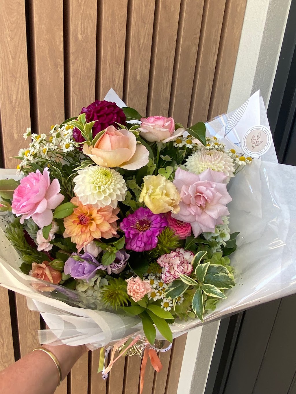 Juniper and Stone Florist | private Studio, Yackandandah VIC 3749, Australia | Phone: 0413 078 217
