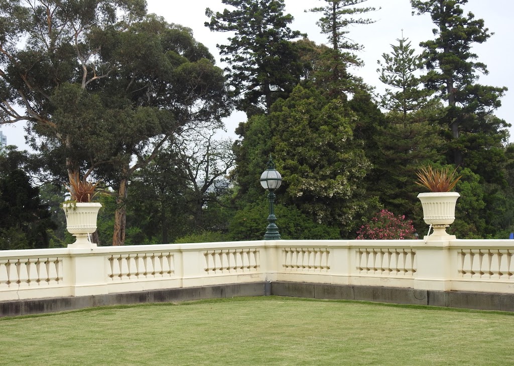 Government House Gardens | park | Government House Dr, Melbourne VIC 3004, Australia | 0396554211 OR +61 3 9655 4211