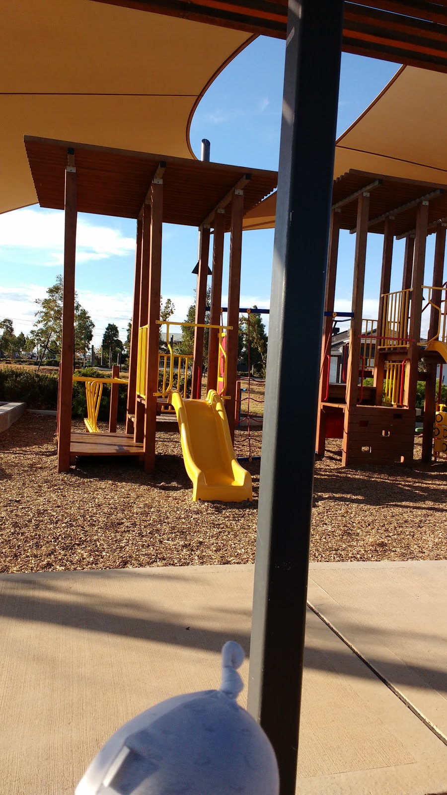 Allura Playground - Kiddies Park | park | Mainview Blvd, Truganina VIC 3029, Australia