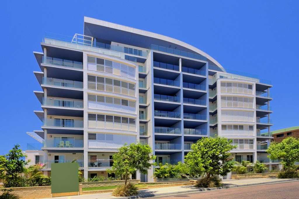 Sandy Cove Apartments | 2/8 Ozone St, The Entrance NSW 2261, Australia | Phone: (02) 4332 7692