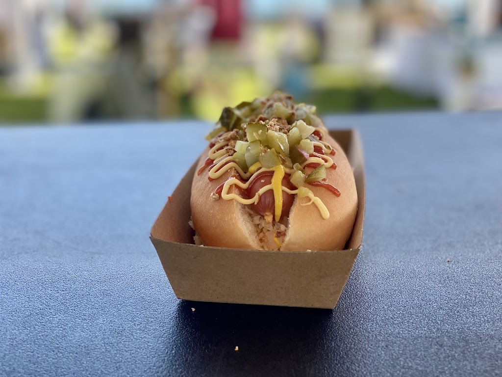 Dog House Grill | 65 Ocean Parade, Noraville NSW 2263, Australia | Phone: 0412 832 192
