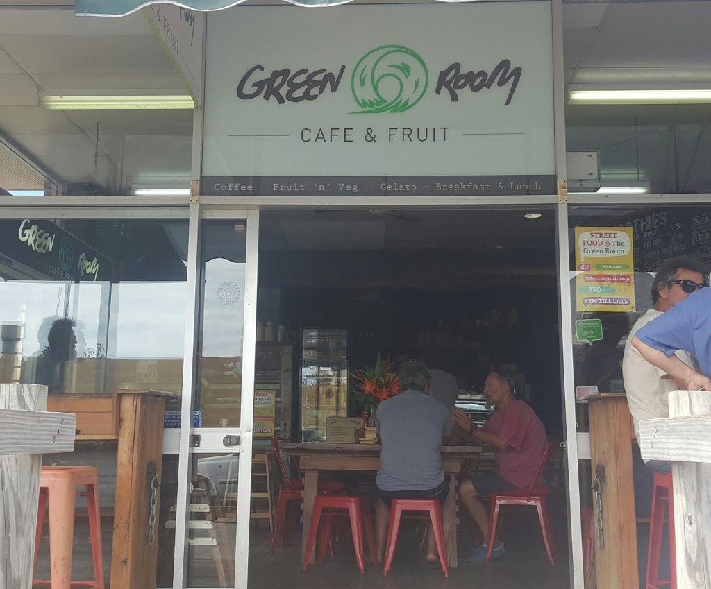 Green Room Cafe & Fruit | 2 Rankine St, Crescent Head NSW 2440, Australia | Phone: (02) 6566 0211