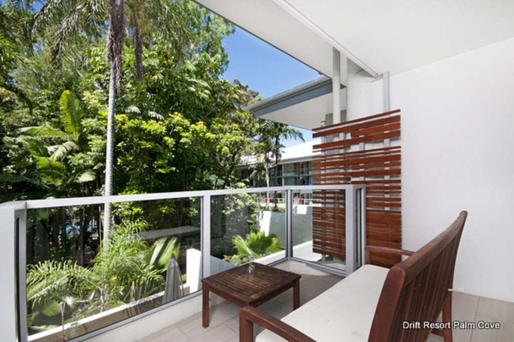 Imagine Drift Palm Cove | Veivers Rd & Williams Esplanade, Palm Cove QLD 4879, Australia | Phone: (07) 4055 3999