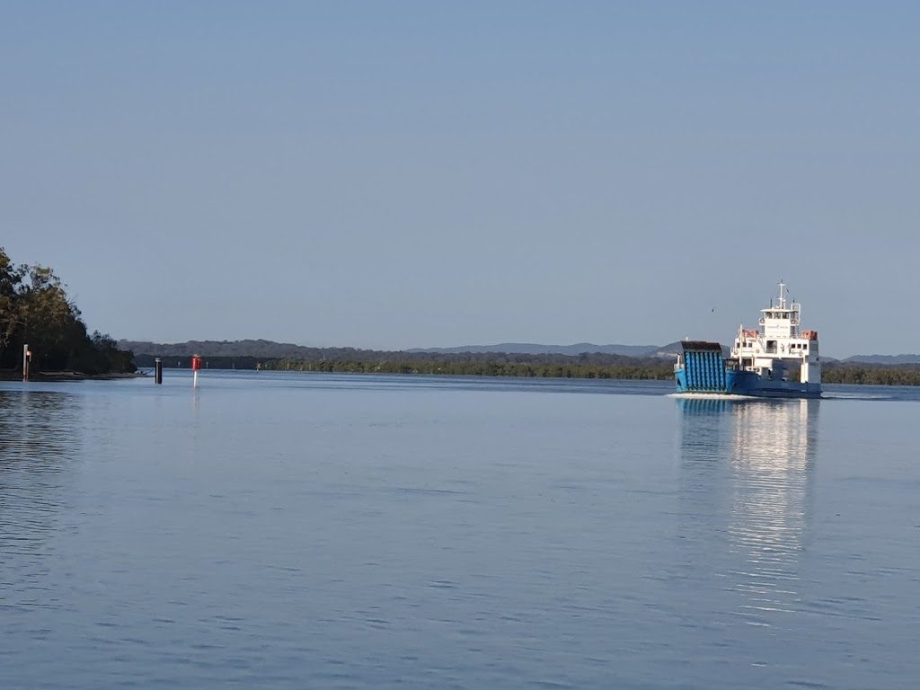 Macleay Island Vehicle Ferry |  | 2 Brighton Rd, MacLeay Island QLD 4184, Australia | 0732068033 OR +61 7 3206 8033