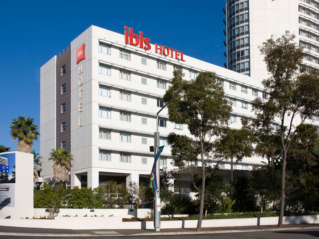 ibis Sydney Olympic Park | lodging | 11 Olympic Blvd, Sydney Olympic Park NSW 2127, Australia | 0287621100 OR +61 2 8762 1100