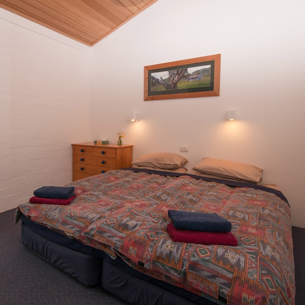 Arlberg Lodge | LOT 26 Kosciuszko Rd, Charlotte Pass NSW 2624, Australia | Phone: 1800 449 141