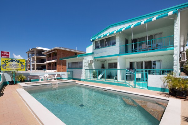 Townsville Seaside Apartments | lodging | 105 The Strand, North Ward, Townsville City QLD 4810, Australia | 0747213155 OR +61 7 4721 3155