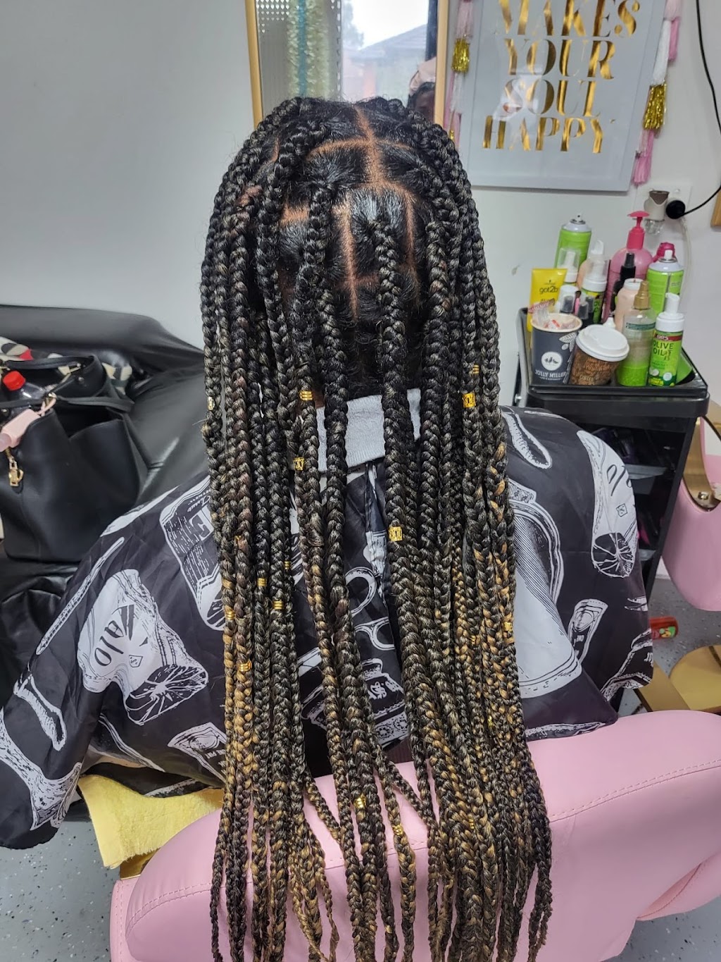 Zahadi Hair & Wigs Salon | 19 Arcadia Dr, Weir Views VIC 3338, Australia | Phone: 0469 849 640