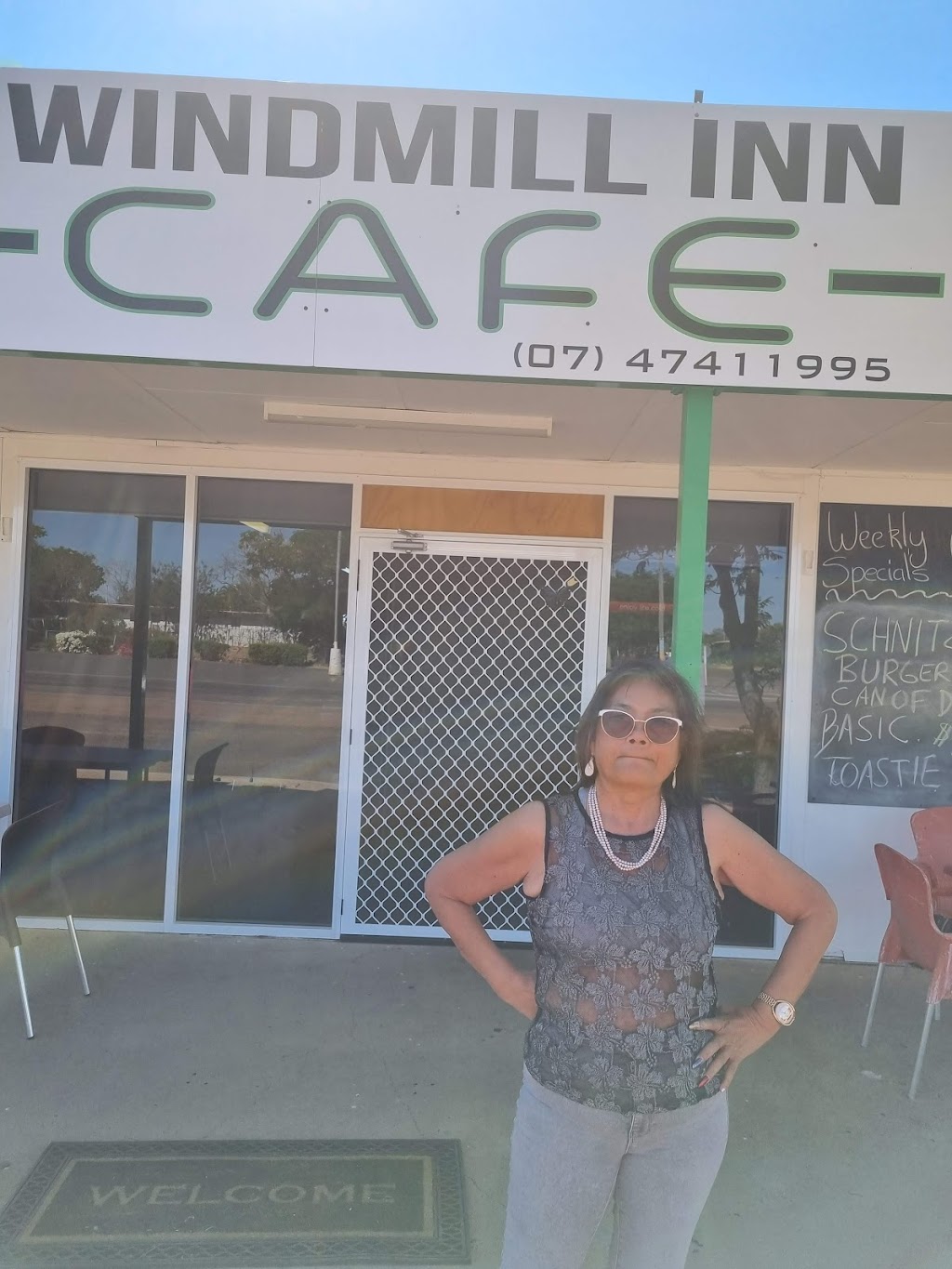 Windmill Inn cafe | 7 Gray St, Hughenden QLD 4821, Australia | Phone: (07) 4741 1995