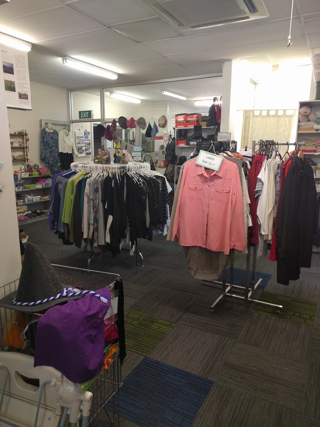 Another Chance Op Shop | store | Scullin Shopping centre, Ross Smith Cres & McIntosh Street, Scullin ACT 2614, Australia | 0262784135 OR +61 2 6278 4135