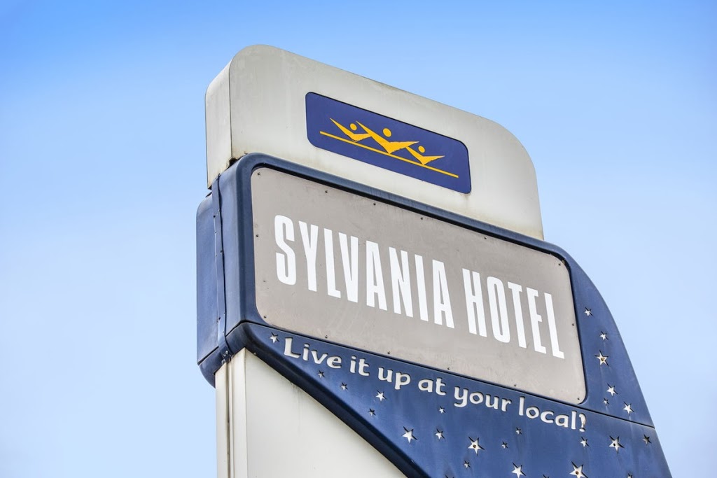 Nightcap at Sylvania Hotel | 1631 Sydney Rd, Campbellfield VIC 3061, Australia | Phone: (03) 9359 4099