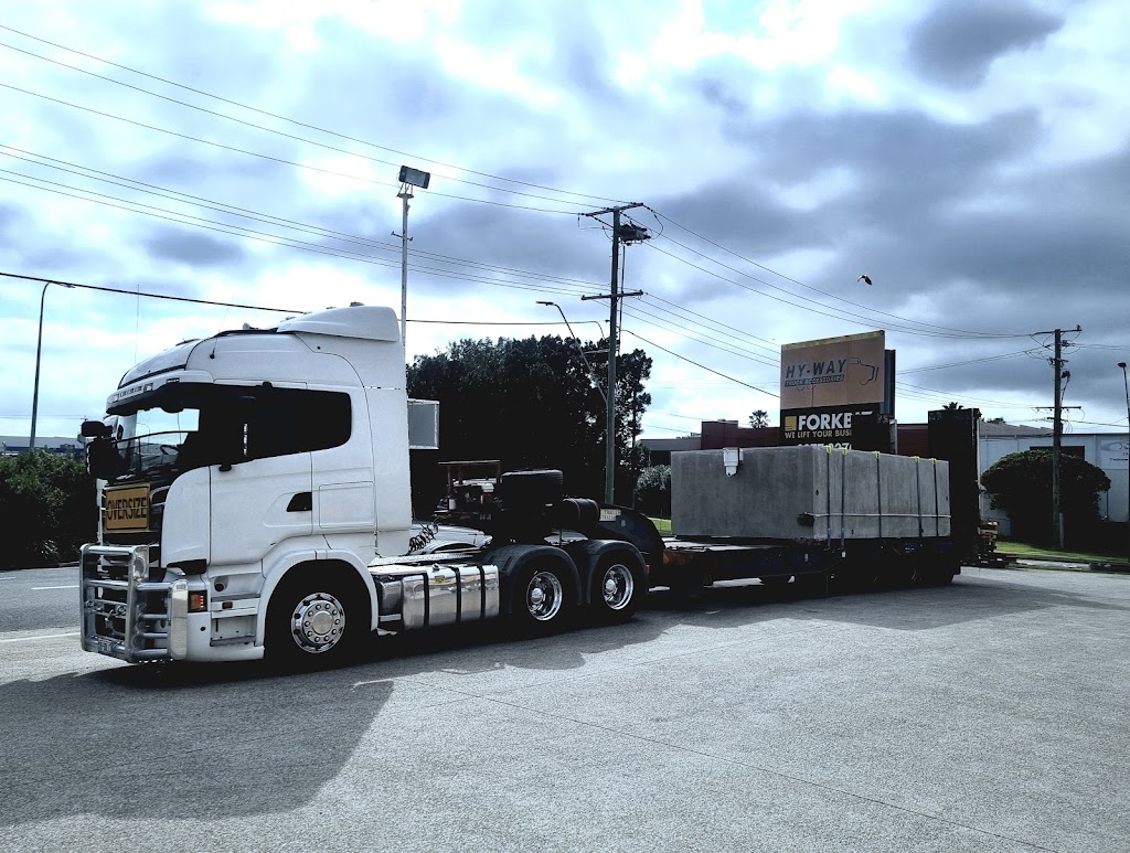 Horizon Towing & Logistics | C16/4696-4754 Mount Lindesay Hwy, North Maclean QLD 4280, Australia | Phone: 0438 951 444