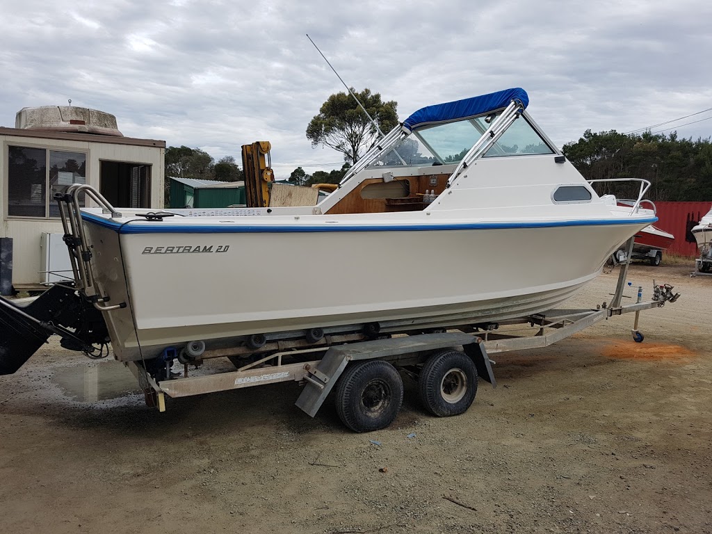 A & A Morse Fibreglass Boat Repairs | 260 Marine Parade, Hastings VIC 3915, Australia | Phone: 0409 334 344