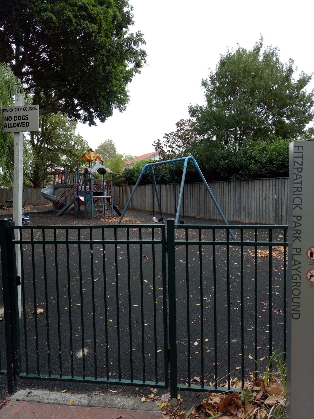 Fitzpatrick Park | park | 25 Day Ave, Kensington NSW 2033, Australia | 1300722542 OR +61 1300 722 542