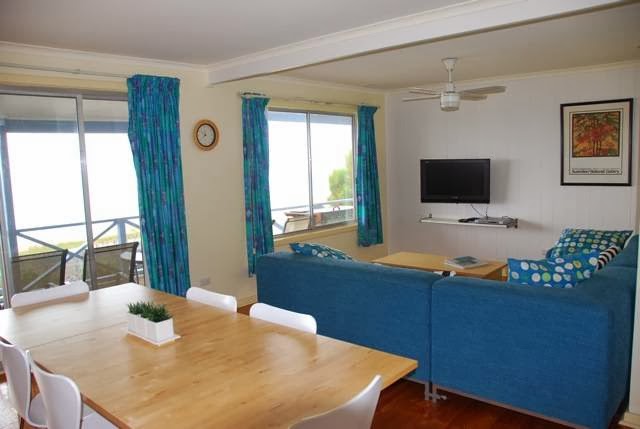 Freshwater Bay Holiday House | lodging | LOT 150 Karatta Terrace, Penneshaw SA 5222, Australia | 0885531414 OR +61 8 8553 1414