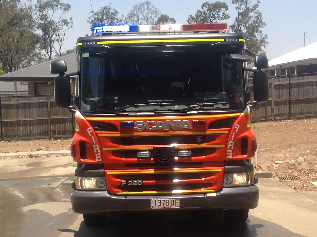 Logan West Fire Station | fire station | 2 Orr Ct, Hillcrest QLD 4118, Australia | 0738847660 OR +61 7 3884 7660