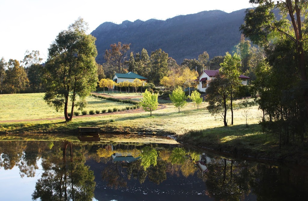 Country B&B Cottages at South Cathedral Farm | 53 S Cathedral Ln, Buxton VIC 3711, Australia | Phone: 0401 976 224