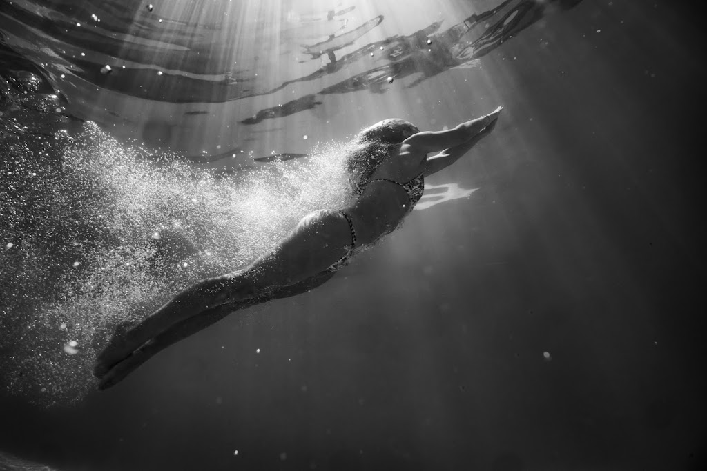 Dip Underwater Studio | 29 Pacific Dr, Swansea Heads NSW 2281, Australia | Phone: 0424 743 303