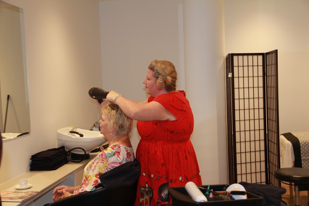 Kingsford Terrace Salon | hair care | Suite B, Ground floor/260 Cliveden Ave, Corinda QLD 4075, Australia | 0420474668 OR +61 420 474 668