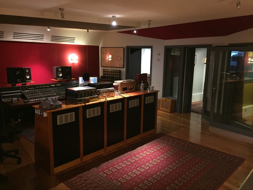 Woodstock Studios | 29 Woodstock St, Balaclava VIC 3183, Australia | Phone: (03) 9531 9011