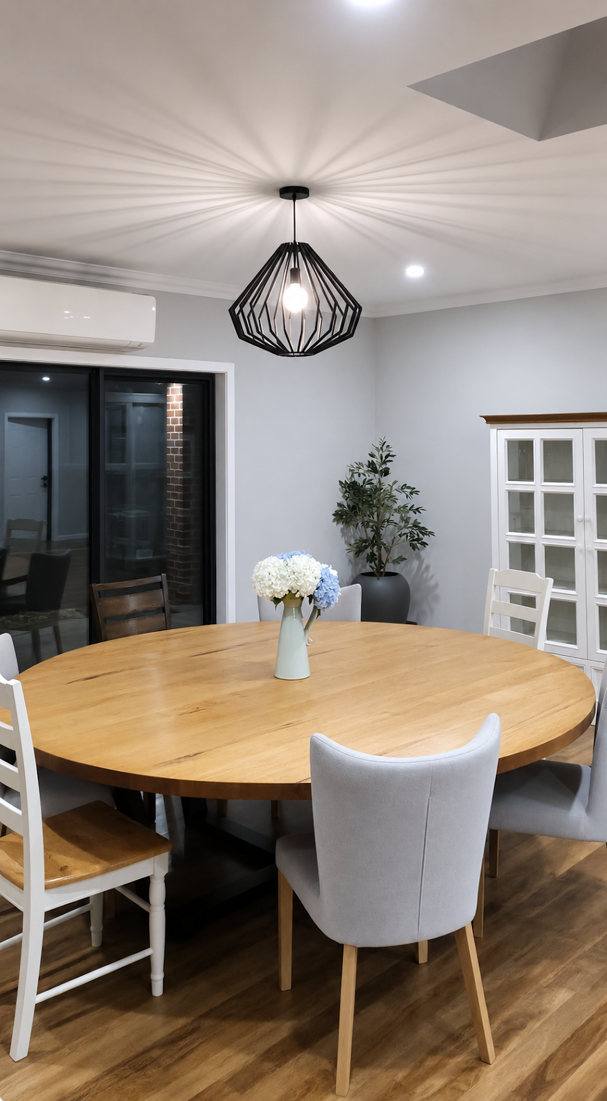 ARC Electrical | 3 Hawkesburn Ct, Warragul VIC 3820, Australia | Phone: 0429 729 121