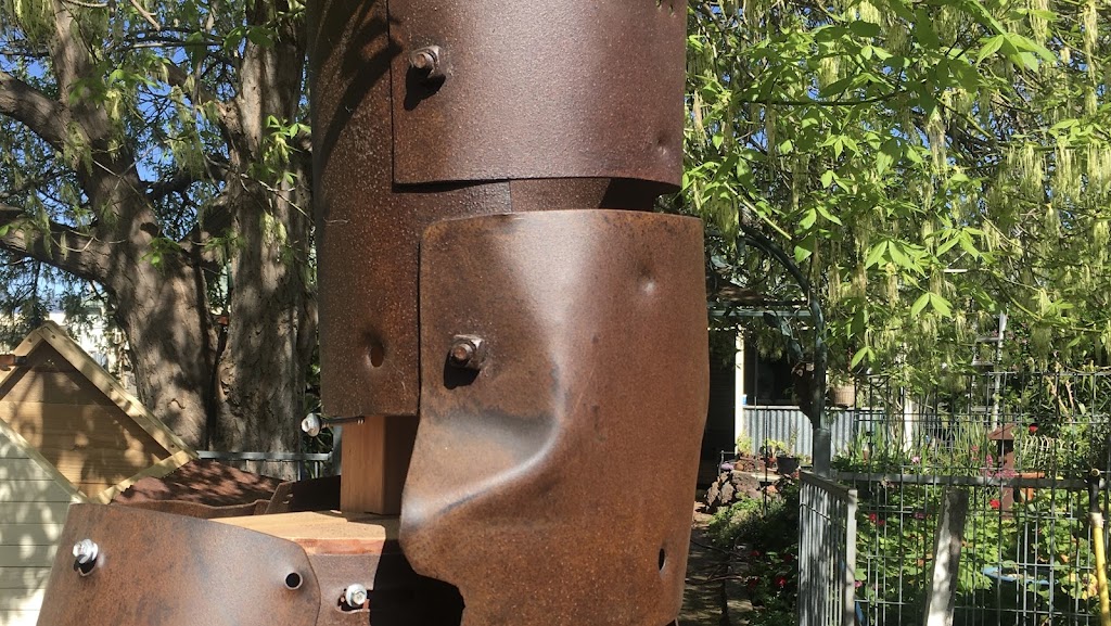 MNKC Maxs Ned Kelly and Kelly Gang Creations | 75 Boundary St, Kerang VIC 3579, Australia | Phone: 0488 311 082