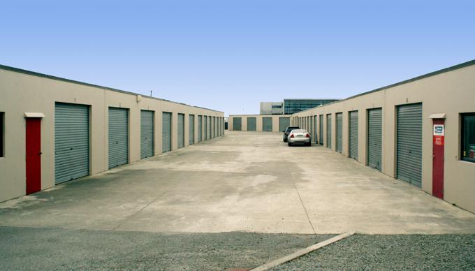 Airport budget storage & car parking | parking | Greenbank Rd, Aeroglen QLD 4870, Australia | 0740581970 OR +61 7 4058 1970
