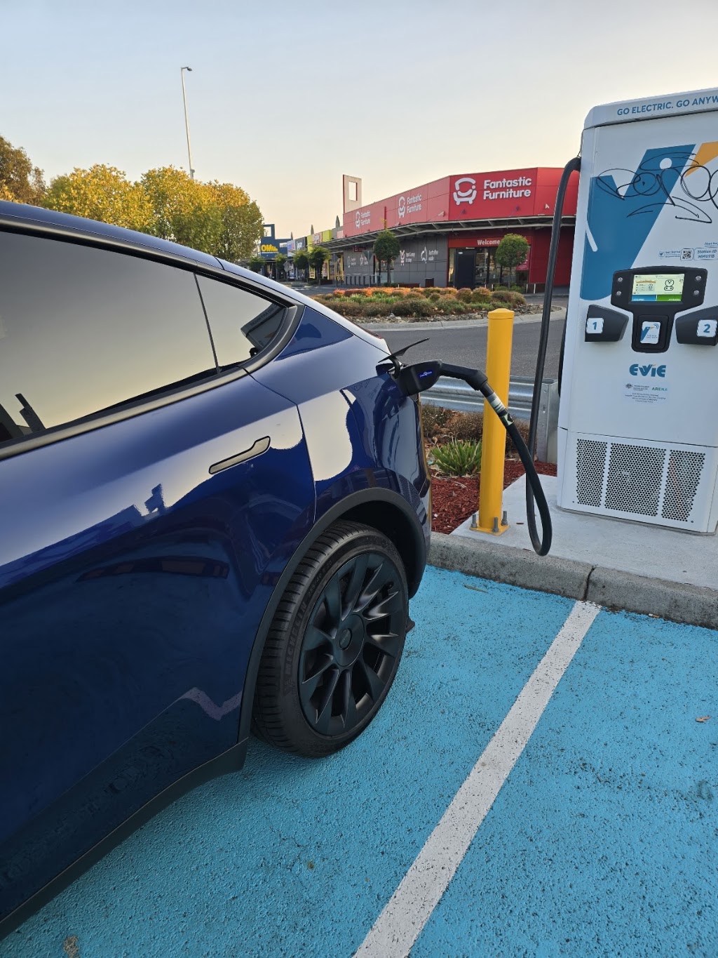 Evie Charging Station | 1063 S Gippsland Hwy, Cranbourne VIC 3977, Australia | Phone: 1300 463 843
