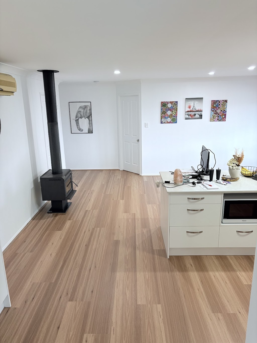Lou’s flooring installations | 4 Twenty Fifth Ave, Palm Beach QLD 4221, Australia | Phone: 0439 922 720