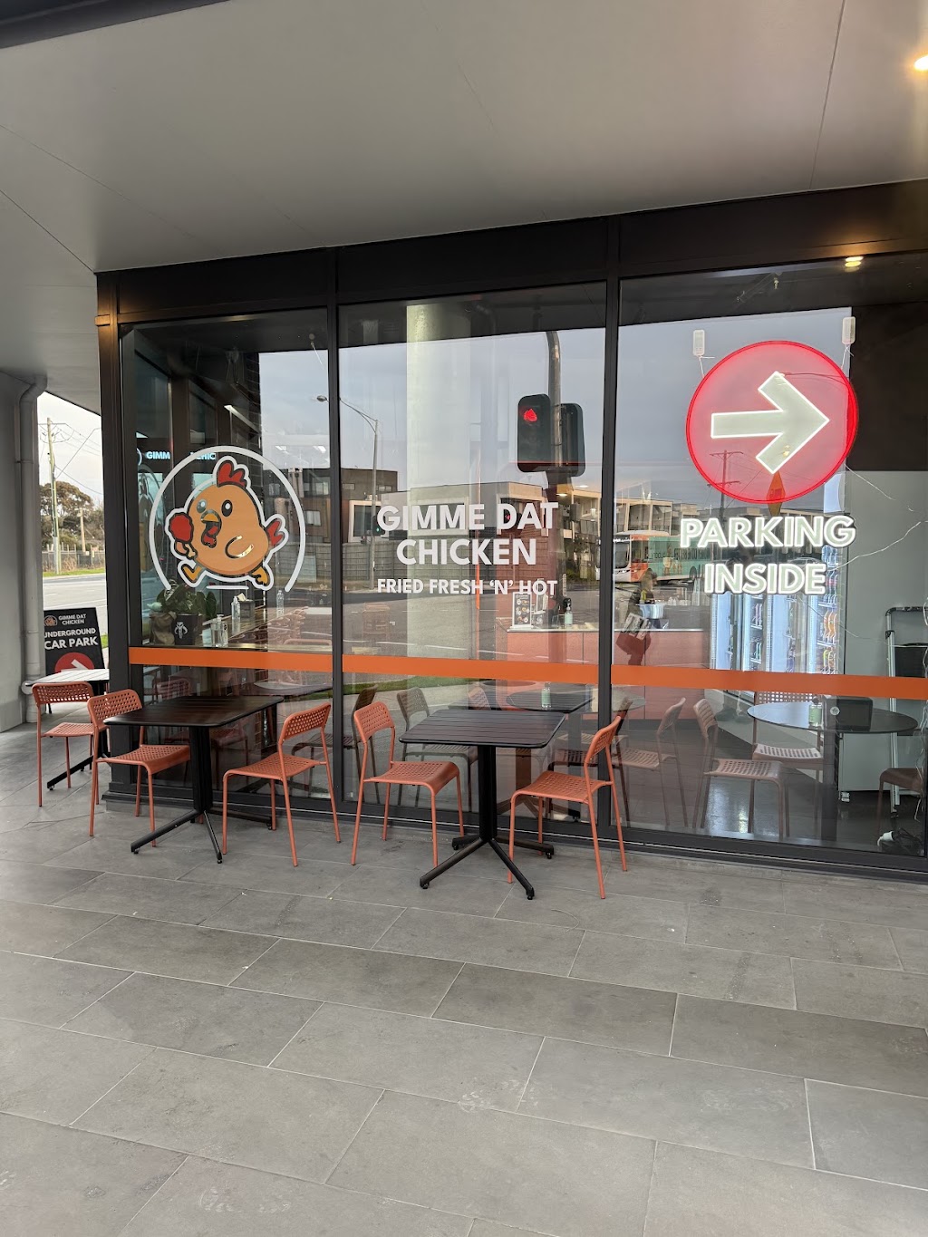 Gimme Dat Chicken | Unit 3/220 Chapel Rd, Keysborough VIC 3173, Australia | Phone: 0450 105 060