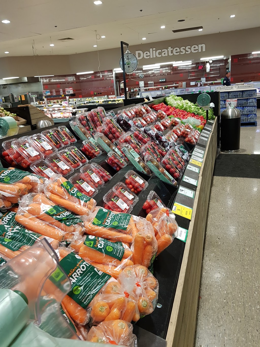 Woolworths Mill Park | supermarket | Redleap Ave &, Childs Rd, Mill Park VIC 3082, Australia | 0384325259 OR +61 3 8432 5259