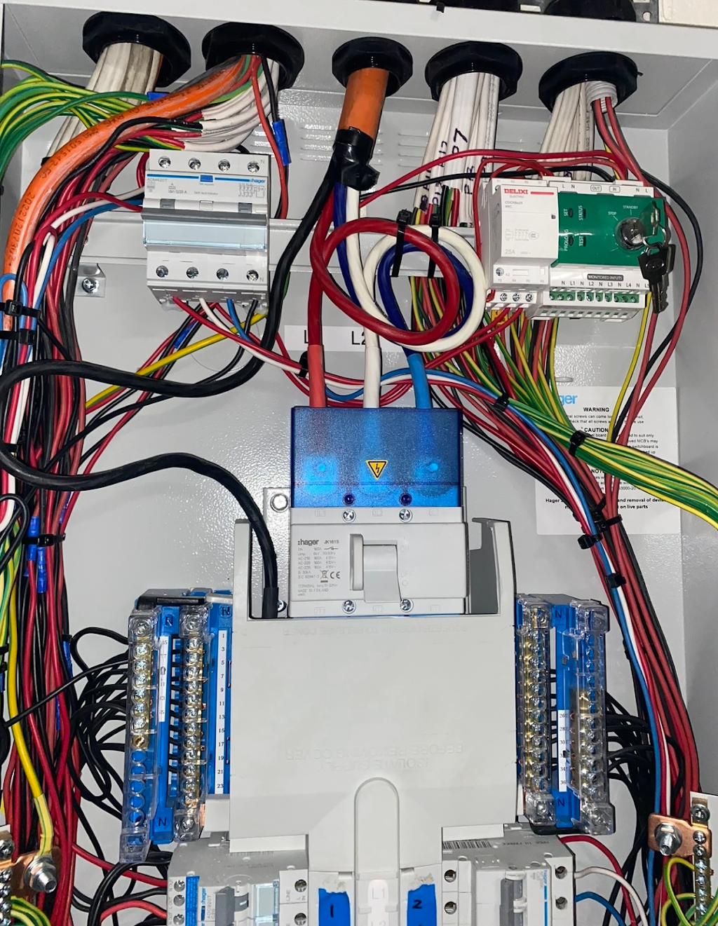BL Electrical | 26 Tedbury Rd, Jordan Springs NSW 2747, Australia | Phone: 0430 088 020