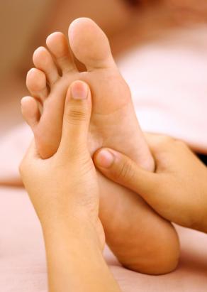 Feet First for Health Reflexology - Linda Birch | First Floor (in Transform Yoga) 52, Balgowlah Rd, Balgowlah NSW 2093, Australia | Phone: 0409 322 131