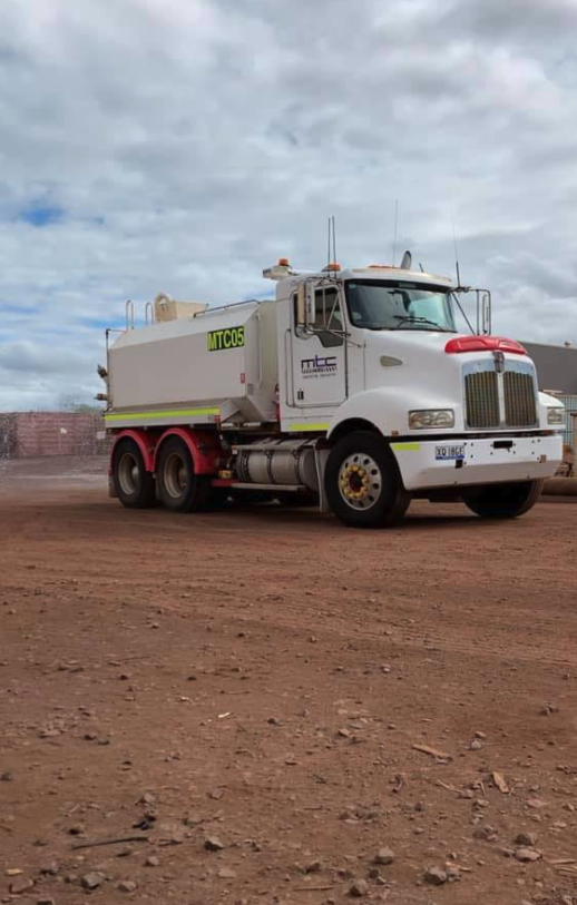 Mtc Hire | 1 Goonyella Rd, Moranbah QLD 4744, Australia | Phone: 0438 045 058