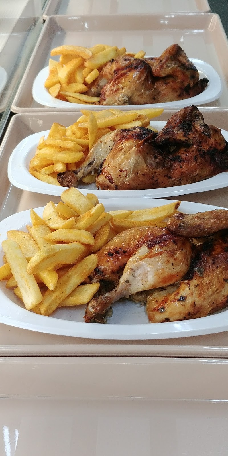 Caesars Charcoal Chicken | meal delivery | 100 Johnstone St, Broadmeadows VIC 3047, Australia | 0393090736 OR +61 3 9309 0736