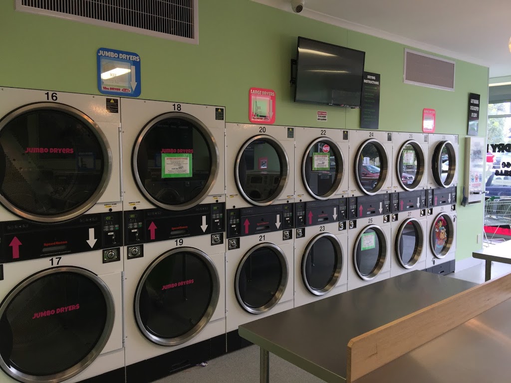 Splash n Dash Self Serve Coin Laundry | Shop 15 (outside entrance also) Gladstone Park Shopping Centre, 8-34 Gladstone Park Dr, Gladstone Park VIC 3043, Australia