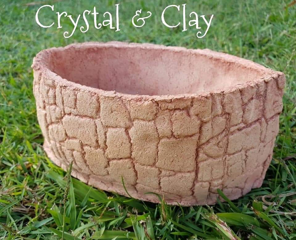 Crystal & Clay By Nay | 16 Nicole Pl, Crestmead QLD 4132, Australia | Phone: 0420 699 244