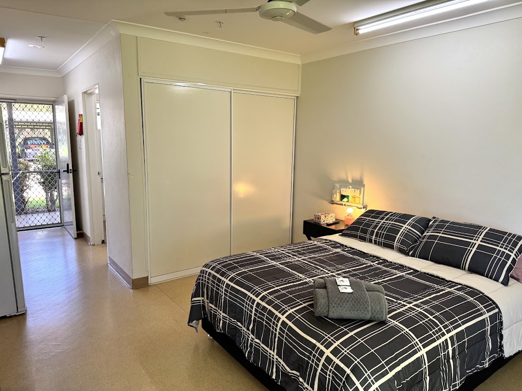 Bulgon Lodge | 7833 Peter Delemothe Rd, Collinsville QLD 4804, Australia | Phone: 0427 928 428