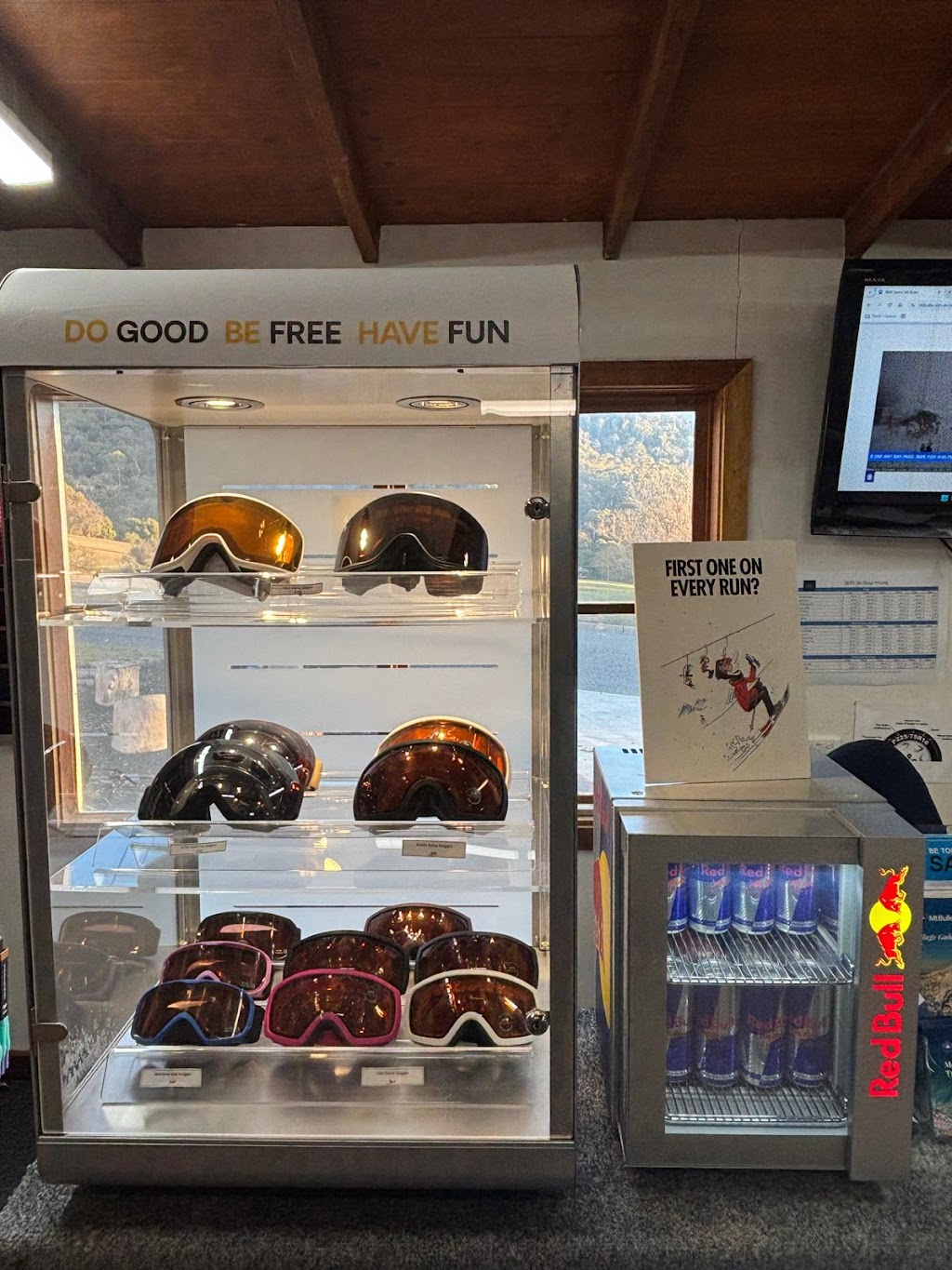 The Sebel Ski Shop | The Sebel Pinnacle Valley, 1 Mimosa Dr, Merrijig VIC 3724, Australia | Phone: (03) 5777 5788