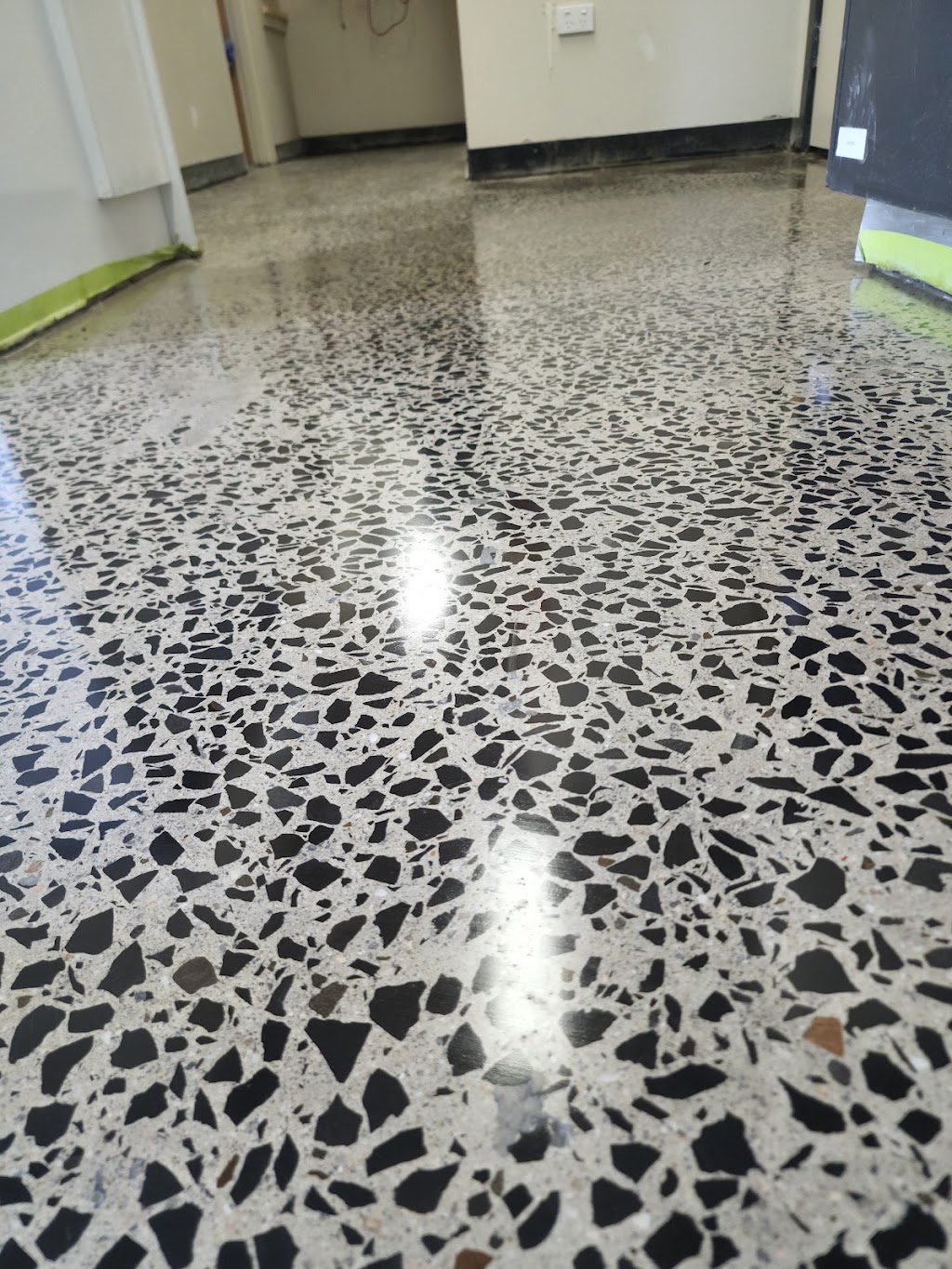 Peninsula Polished Concrete | 18 Ninth Ave, Rosebud VIC 3939, Australia | Phone: 0431 663 556