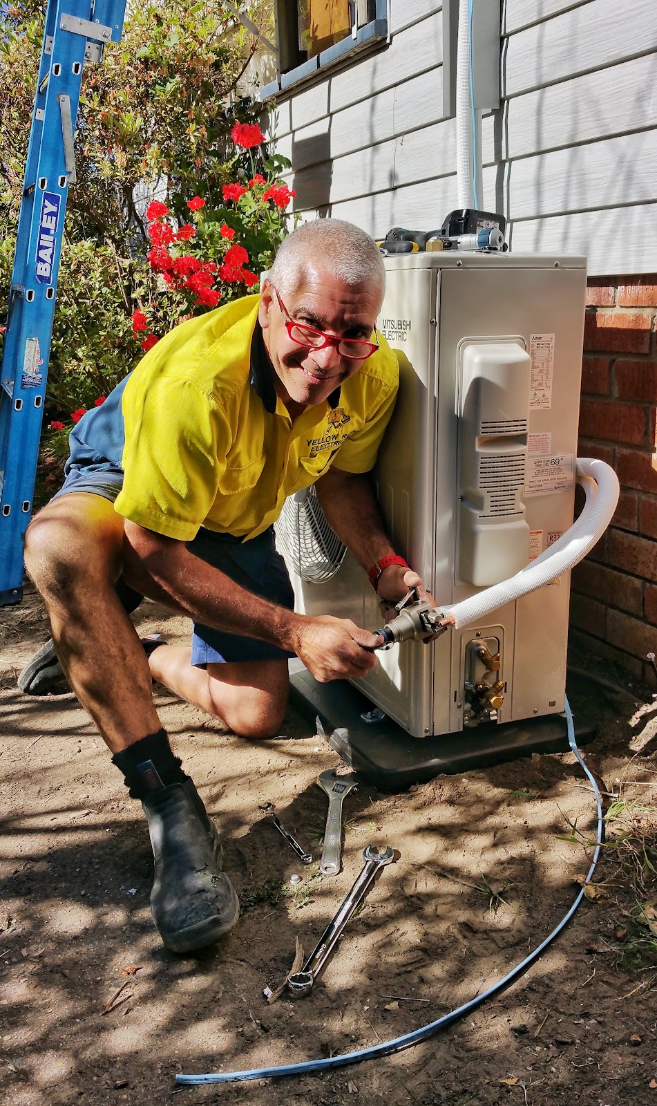 Shoalhaven Coast Electrical | 81 Lake Conjola Entrance Rd, Lake Conjola NSW 2539, Australia | Phone: 0410 535 878