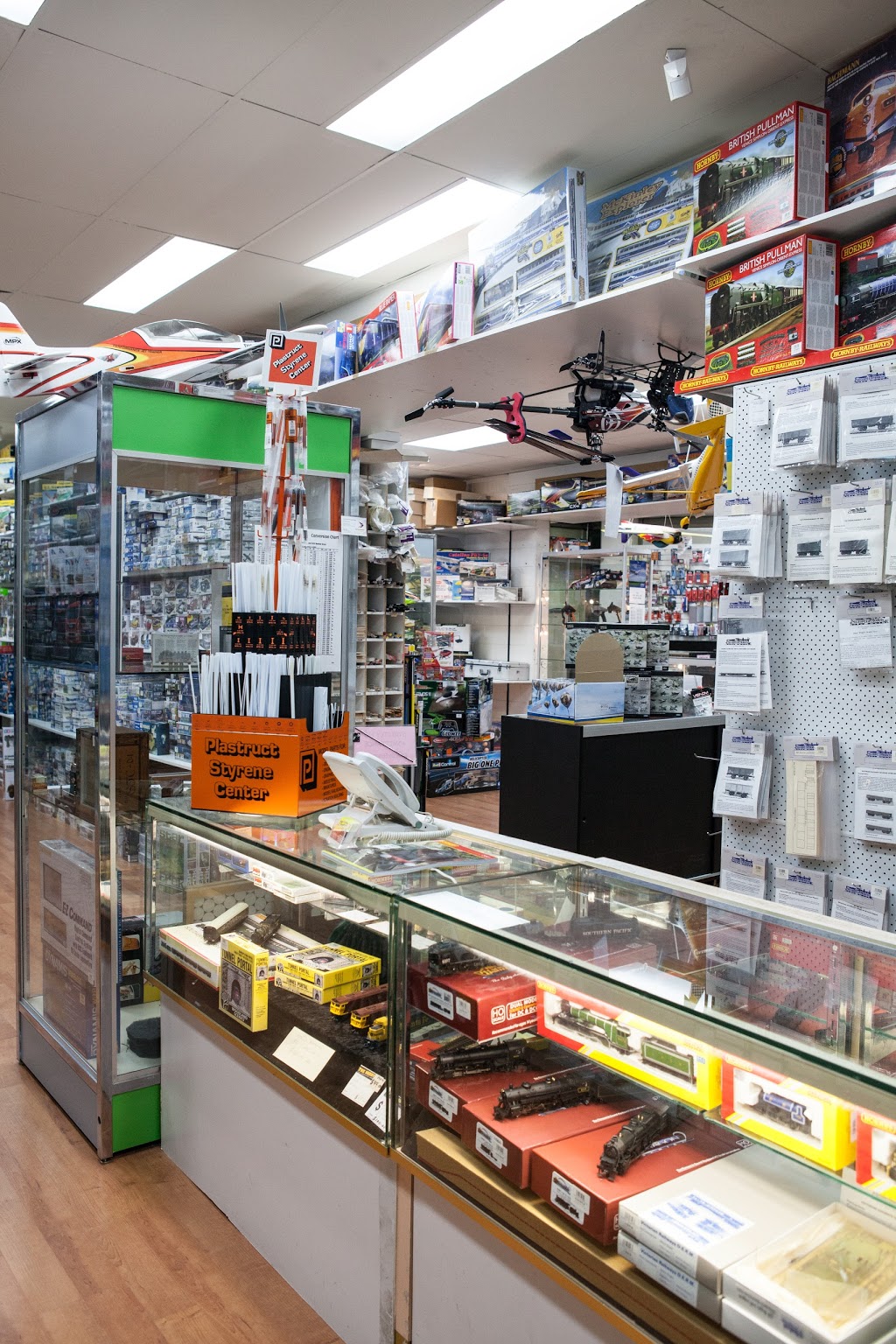 The Hobby Man | store | 4/2-8 Victor Cres, Narre Warren VIC 3805, Australia | 0397056880 OR +61 3 9705 6880