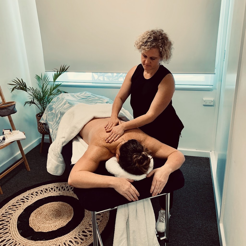 EQ Massage Therapy | 2 Lincoln St, Charlestown NSW 2290, Australia | Phone: 0432 274 777
