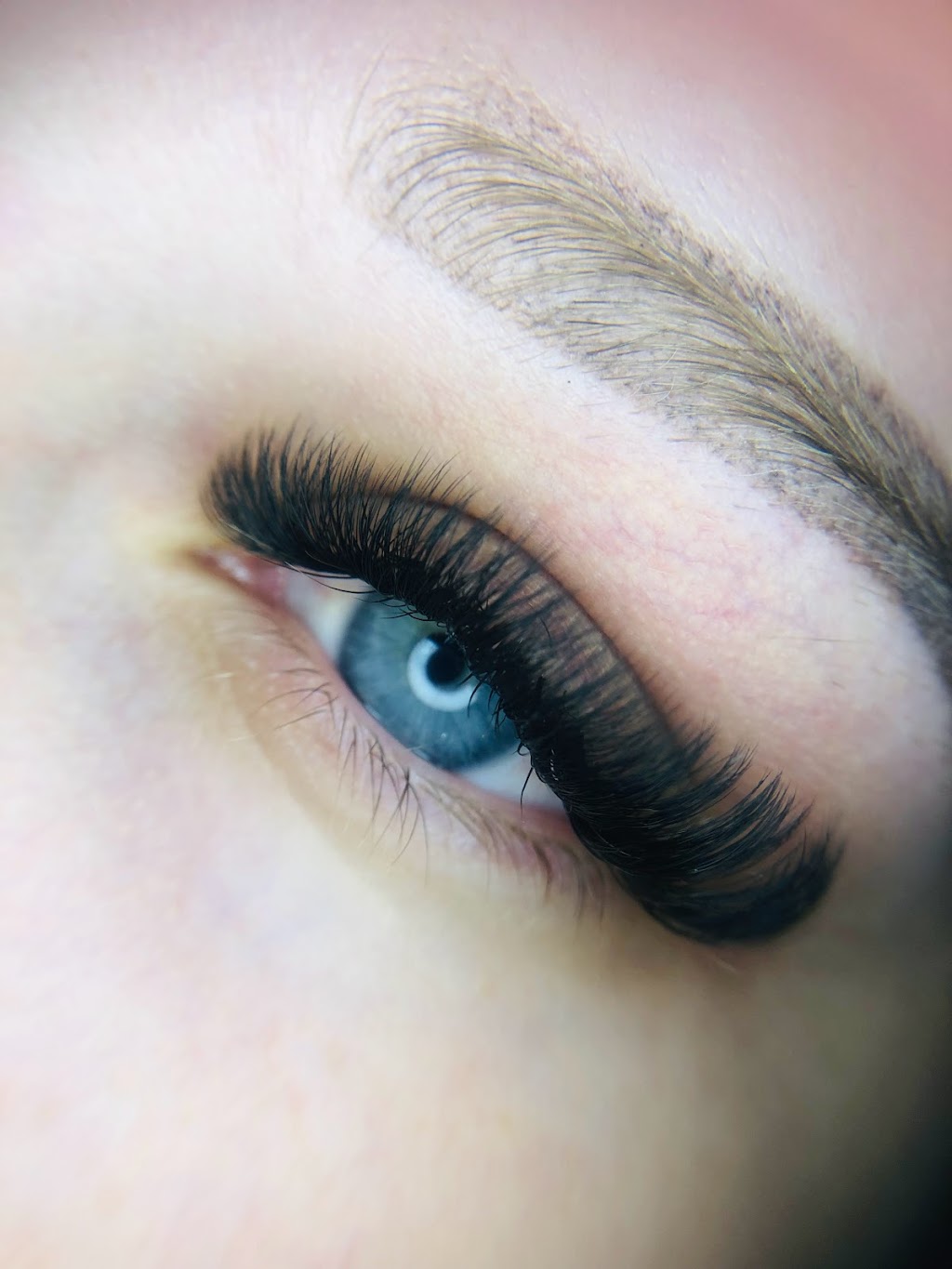 Lash it up by Dee | beauty salon | 67 Keppel Ave, Clinton QLD 4680, Australia | 0458269743 OR +61 458 269 743