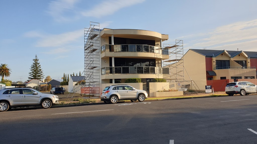 Unwind @ Ultimate Esplanade 3-Storey Experience | 7 Esplanade, Victor Harbor SA 5211, Australia | Phone: 0411 141 329 Unwind @ Ultimate Esplanade 3-Storey Experience | 7 Esplanade, Victor Harbor SA 5211, Australia | Phone: 0411 141 329