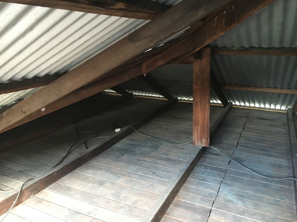 Roof Suckers | 175 Elliott Rd, Banyo QLD 4014, Australia | Phone: 0405 451 169