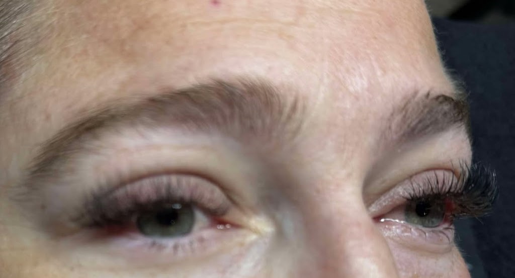 Brow Bros & Co. | Burge Ct, Glenella QLD 4740, Australia | Phone: 0484 376 688