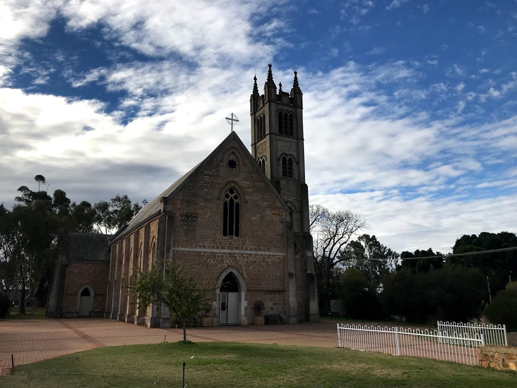 Catholic Church | church | 38 South St, York WA 6302, Australia | 0896411477 OR +61 8 9641 1477